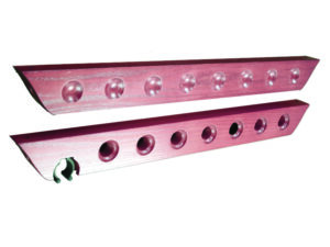 Two-piece Wooden pool cue wall rack Mahogany