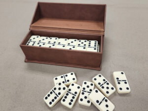 Dominoes Set
